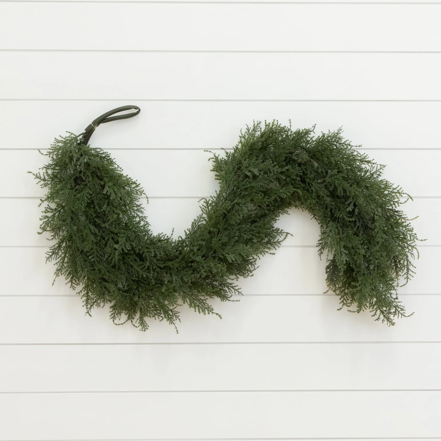 60” Artificial Cedar Garland (4953)