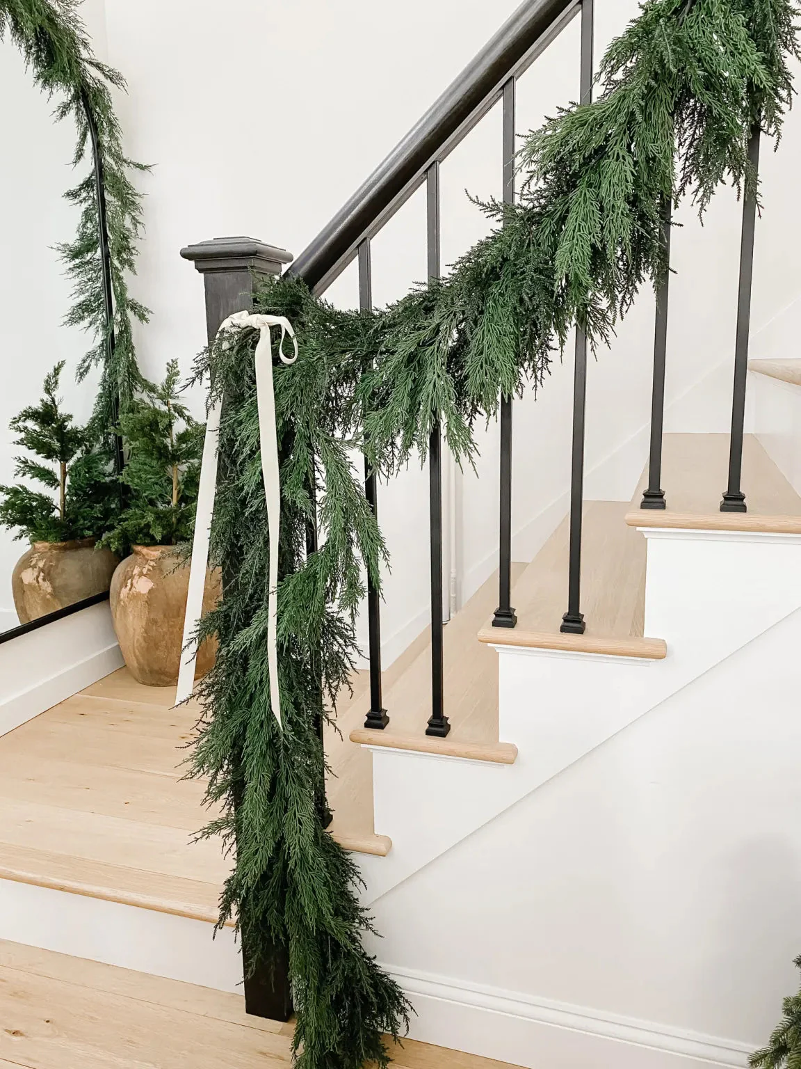 60” Artificial Cedar Garland (4953) - Image 4